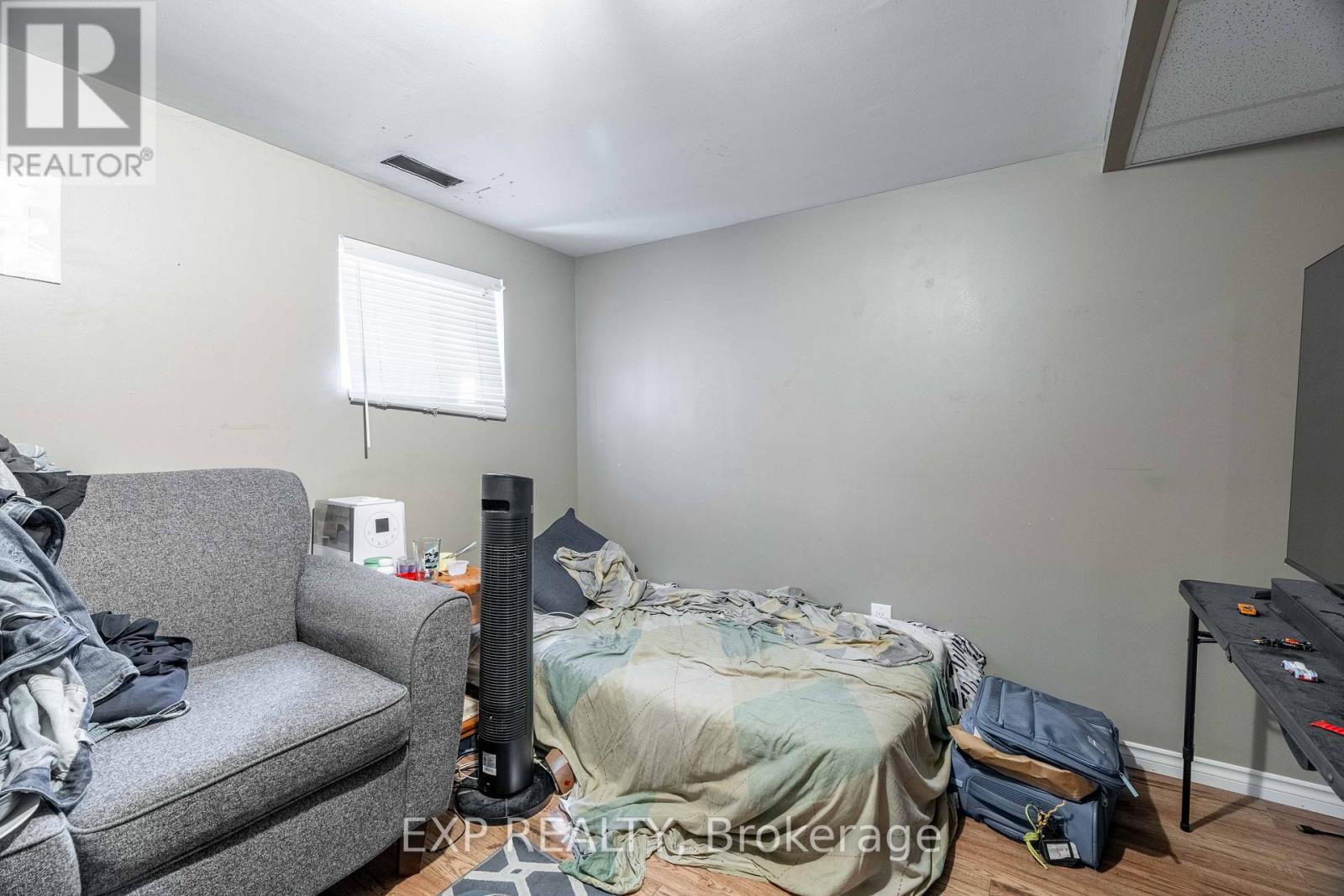 1519 HOWLAND AVENUE - 28