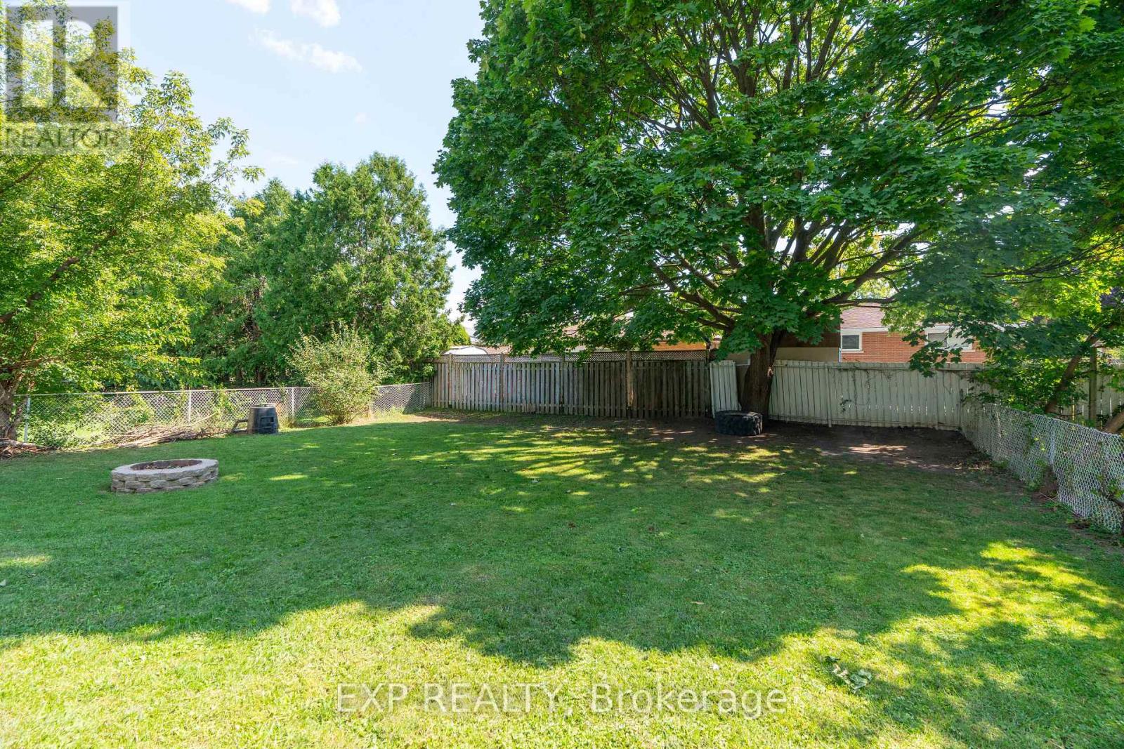 1519 HOWLAND AVENUE - 36