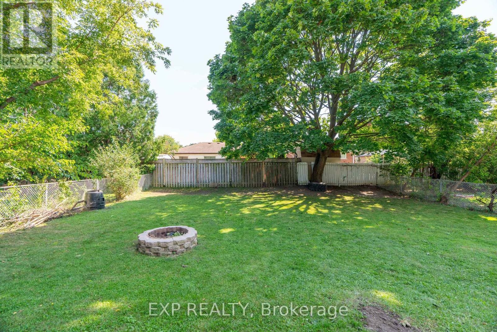 1519 HOWLAND AVENUE - 37