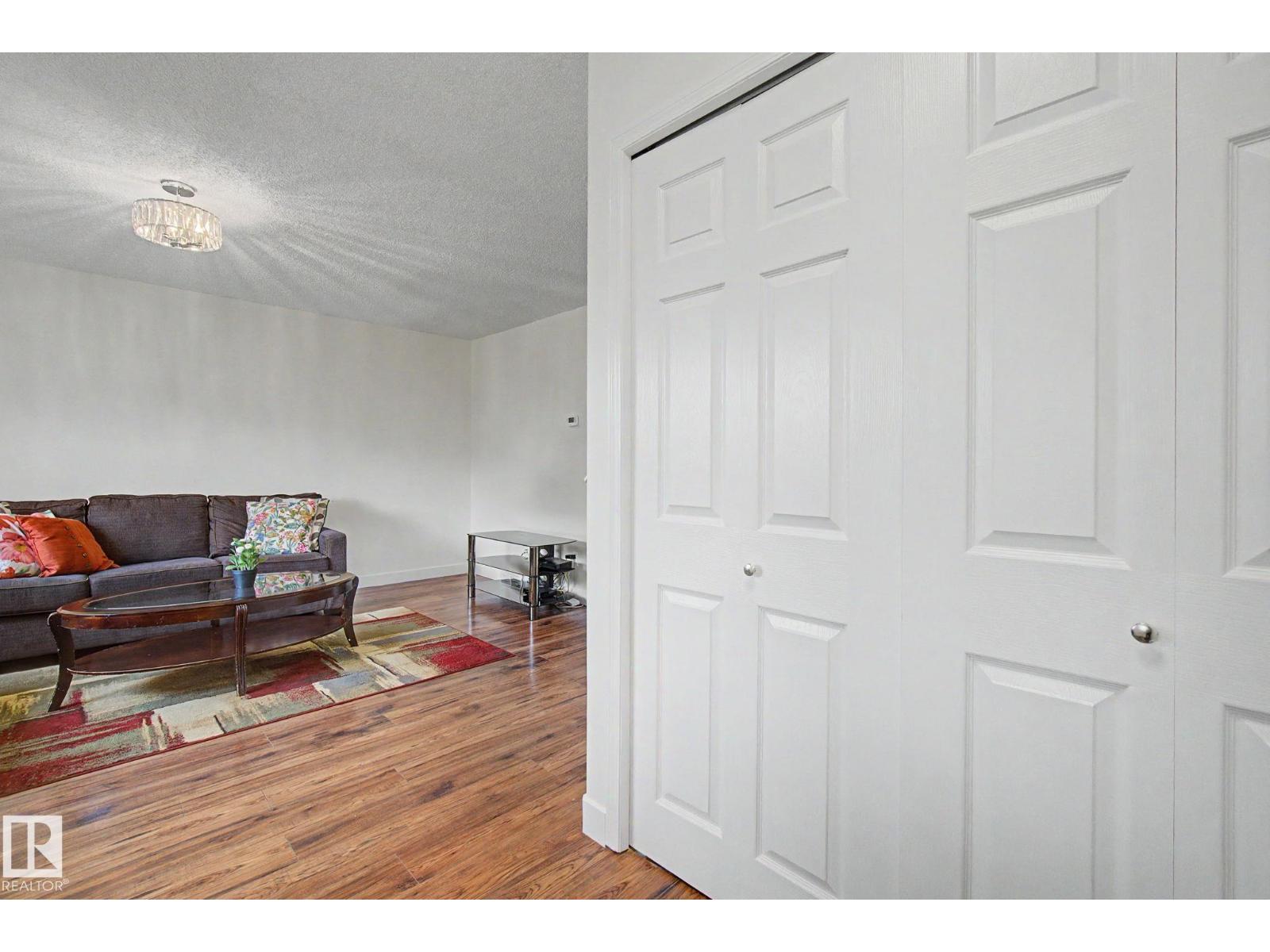 710 Glenwright CO NW - 6