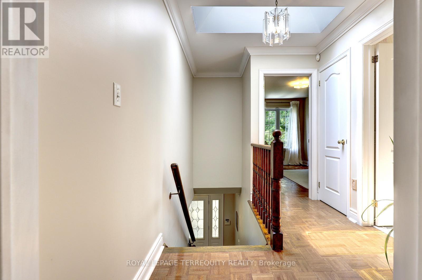 27 SHADWICK DRIVE - 21