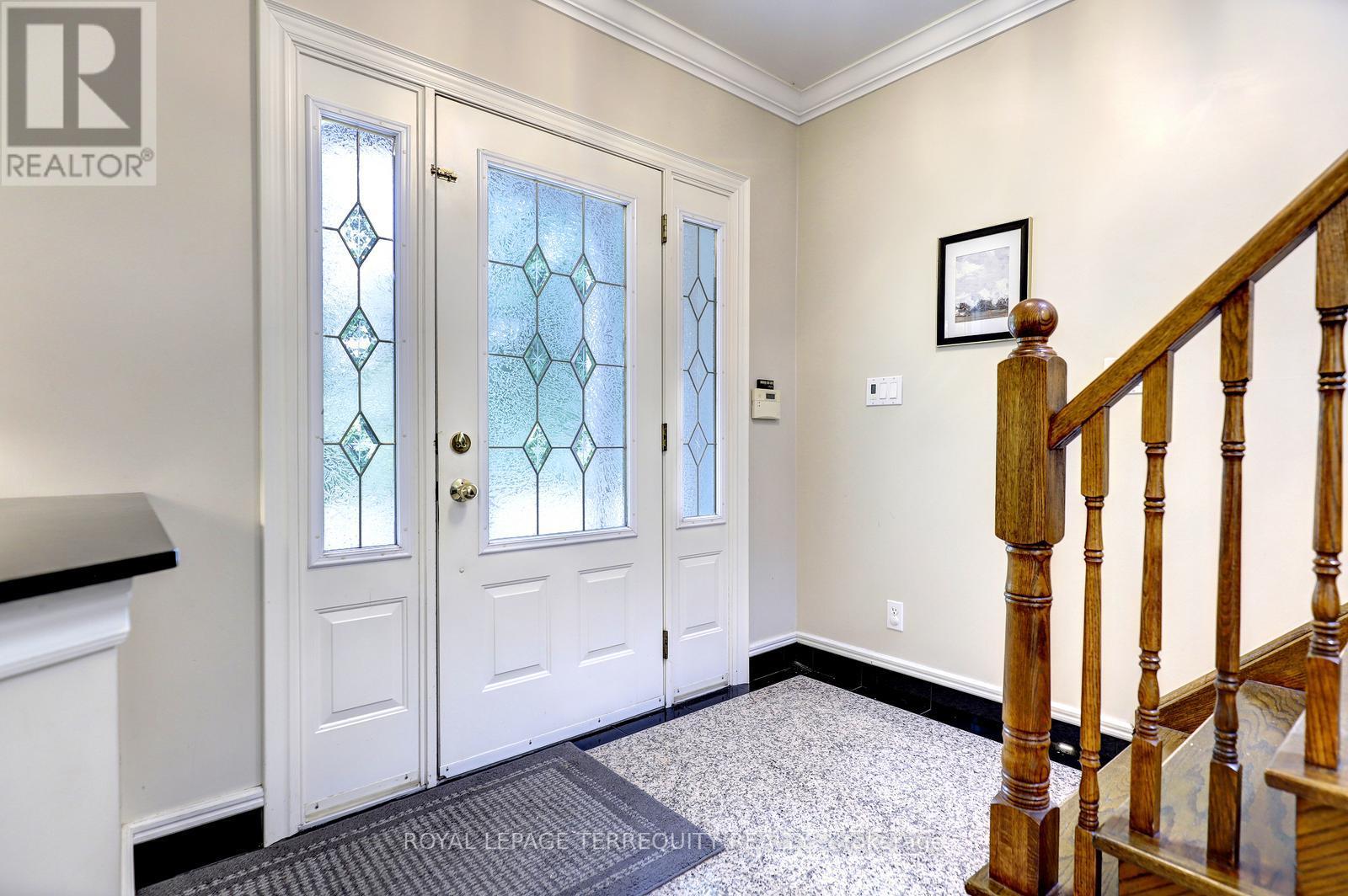 27 SHADWICK DRIVE - 4
