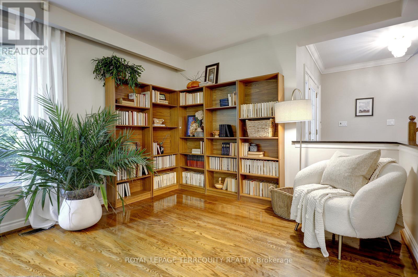 27 SHADWICK DRIVE - 5