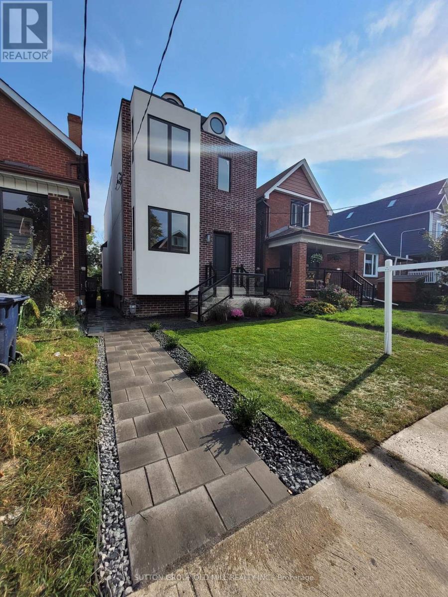 11 MORLAND ROAD - 1