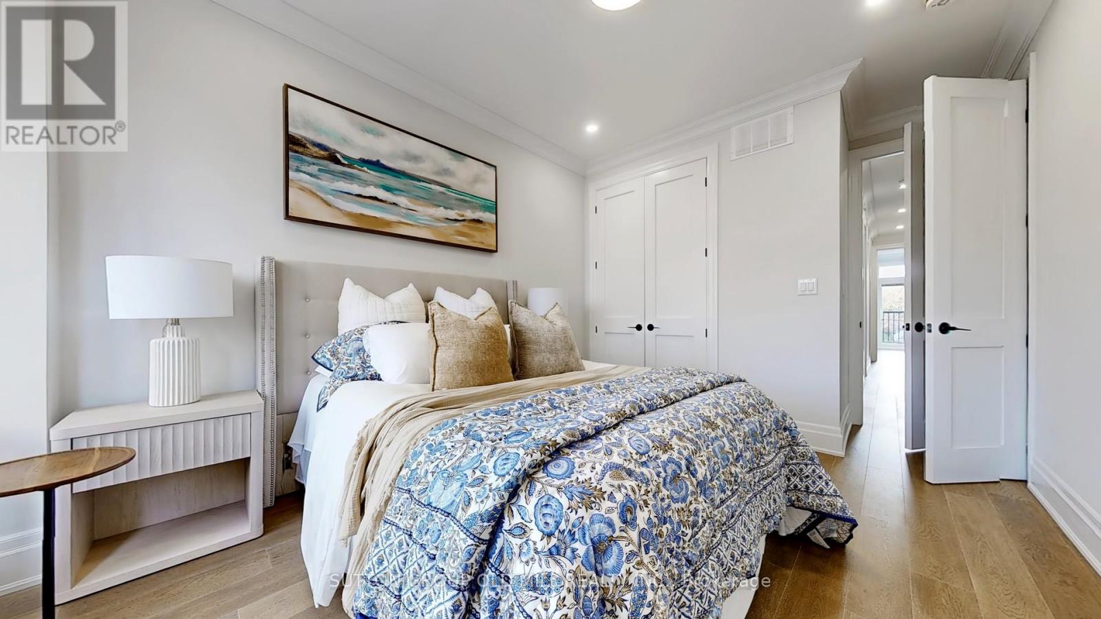 11 MORLAND ROAD - 12