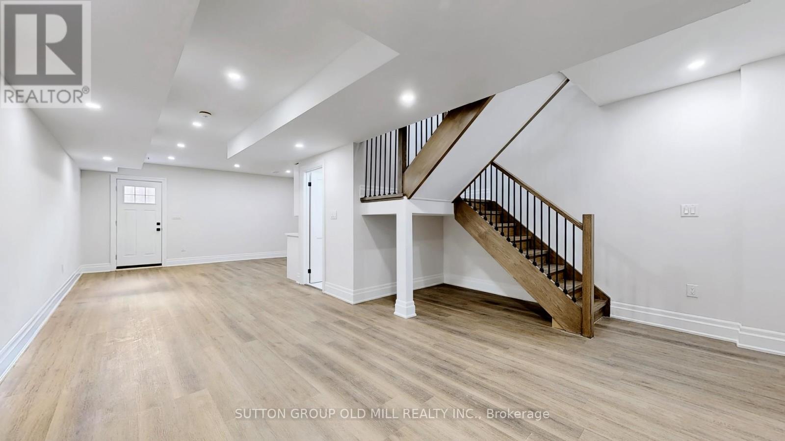 11 MORLAND ROAD - 21