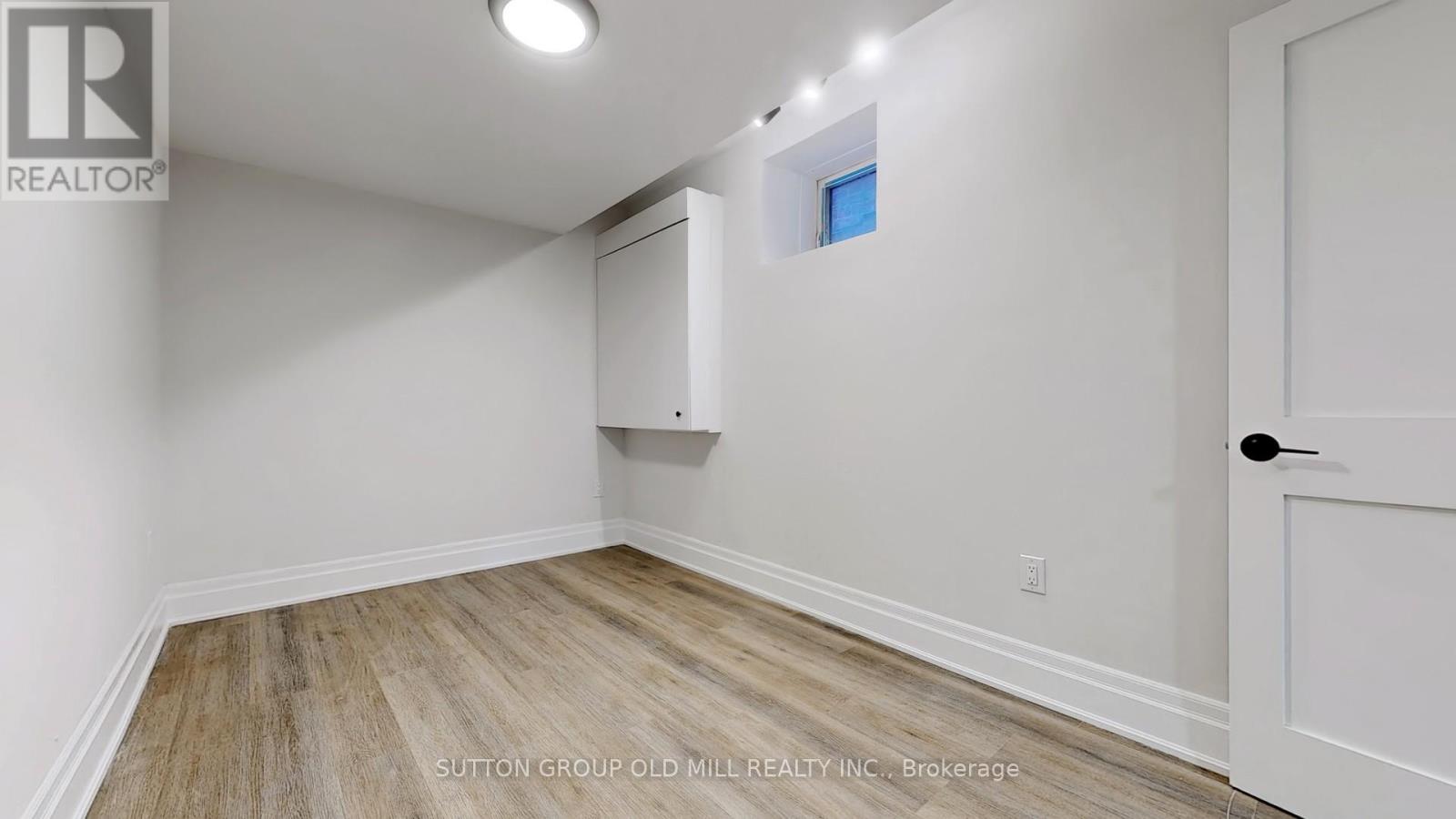 11 MORLAND ROAD - 23