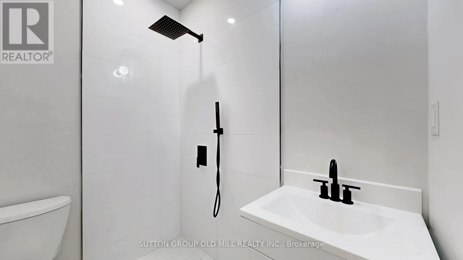 11 MORLAND ROAD - 24