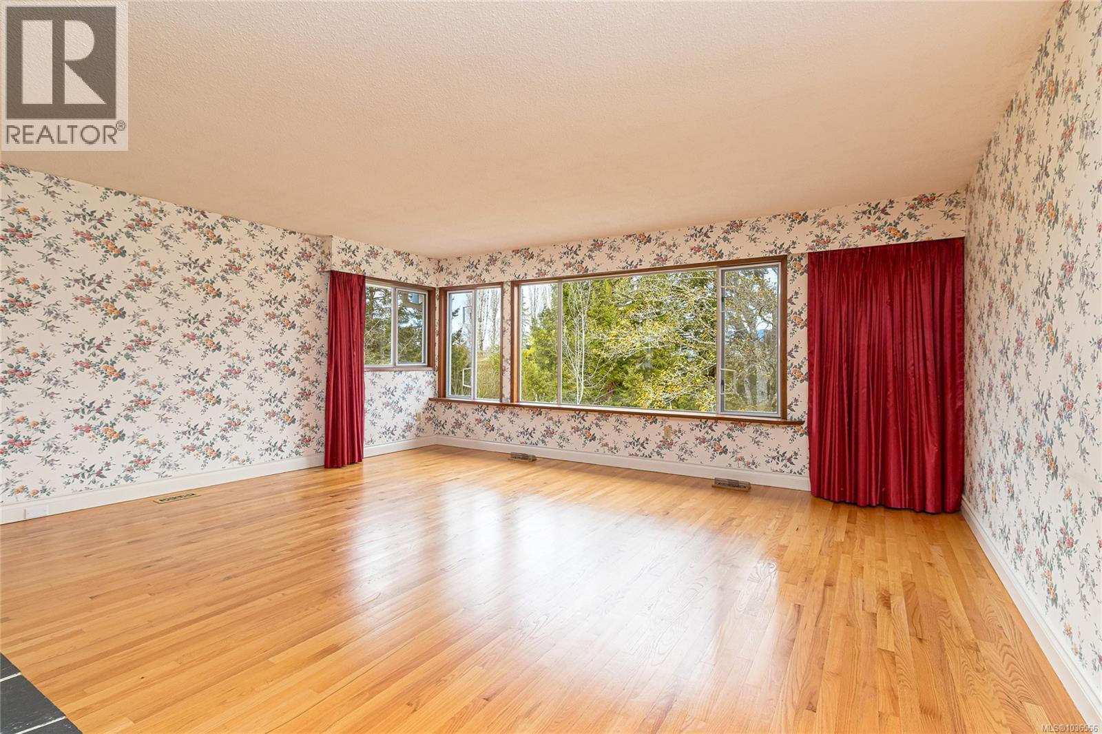 9723 Ardmore Dr - 8
