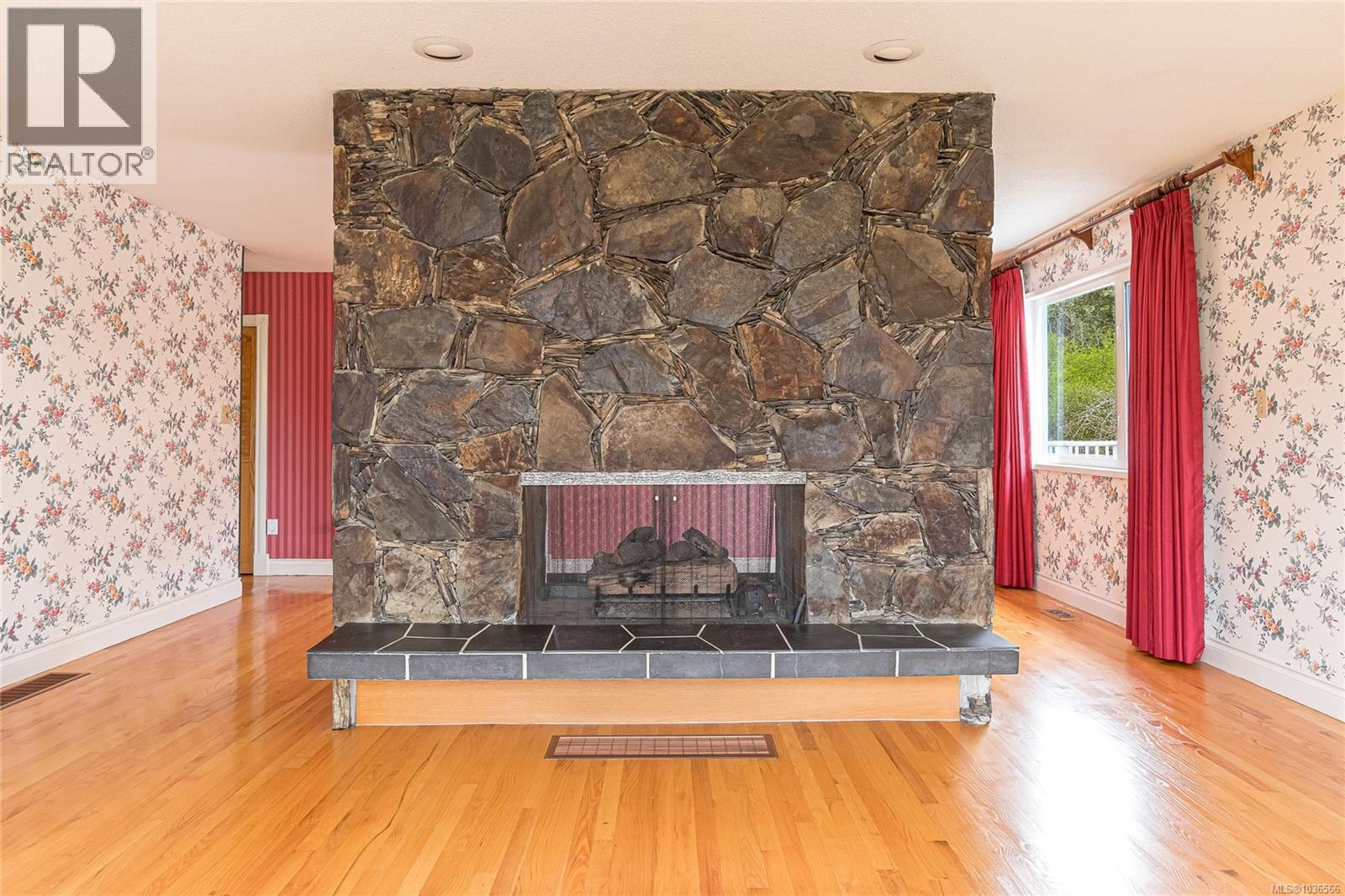 9723 Ardmore Dr - 10
