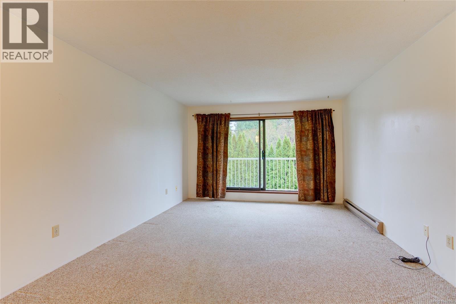 #206 18 King George St - 15