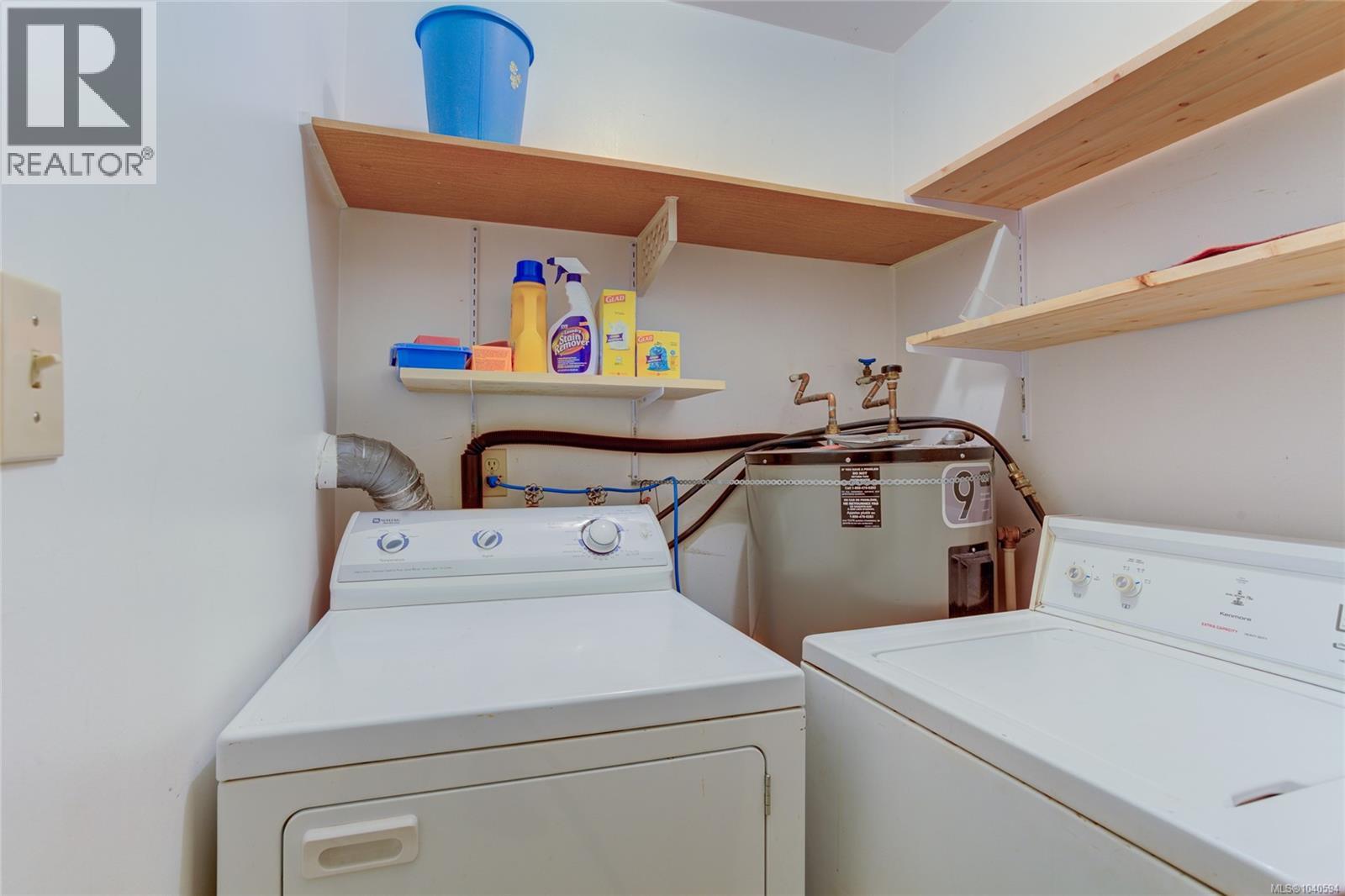 #206 18 King George St - 23