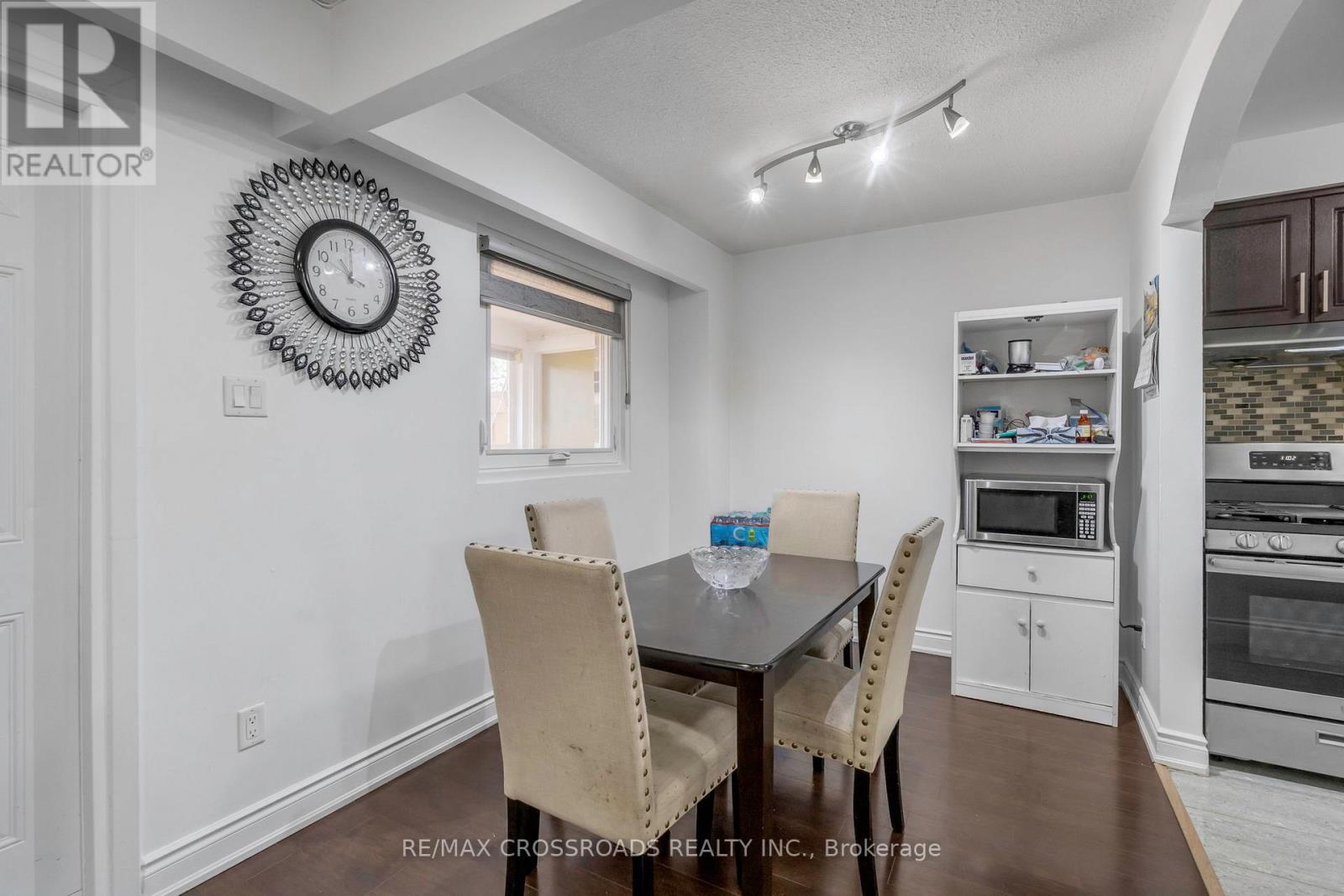 #12 7450 DARCEL AVENUE - 12