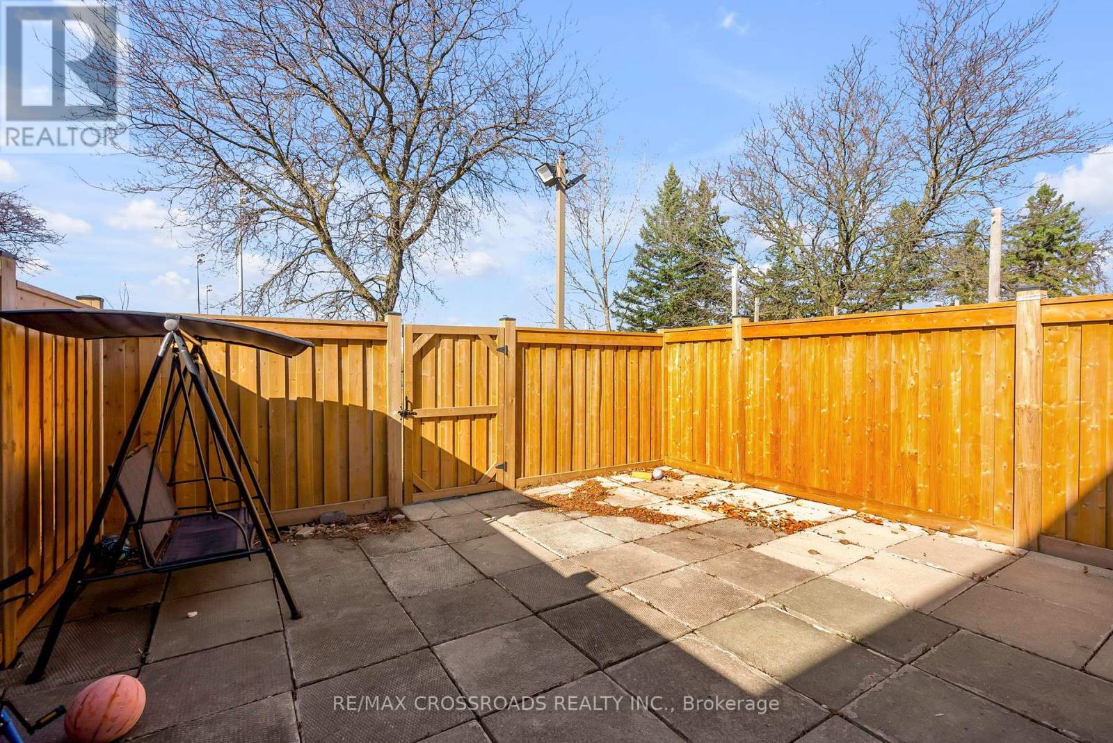 #12 7450 DARCEL AVENUE - 35