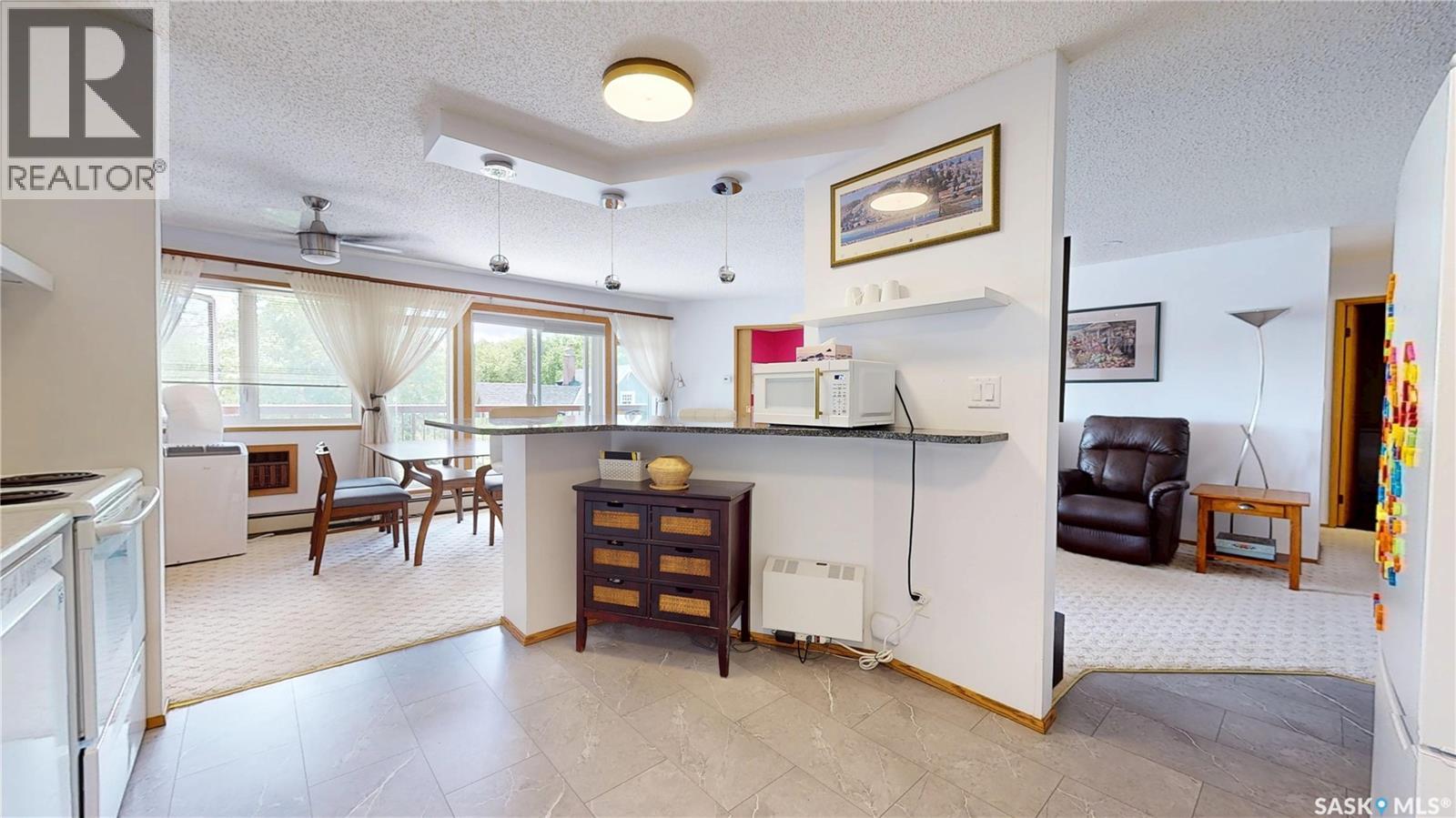 #309 2727 Victoria AVENUE - 14