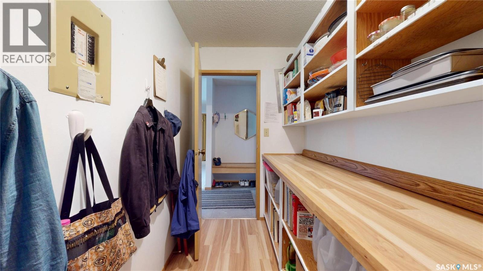 #309 2727 Victoria AVENUE - 30