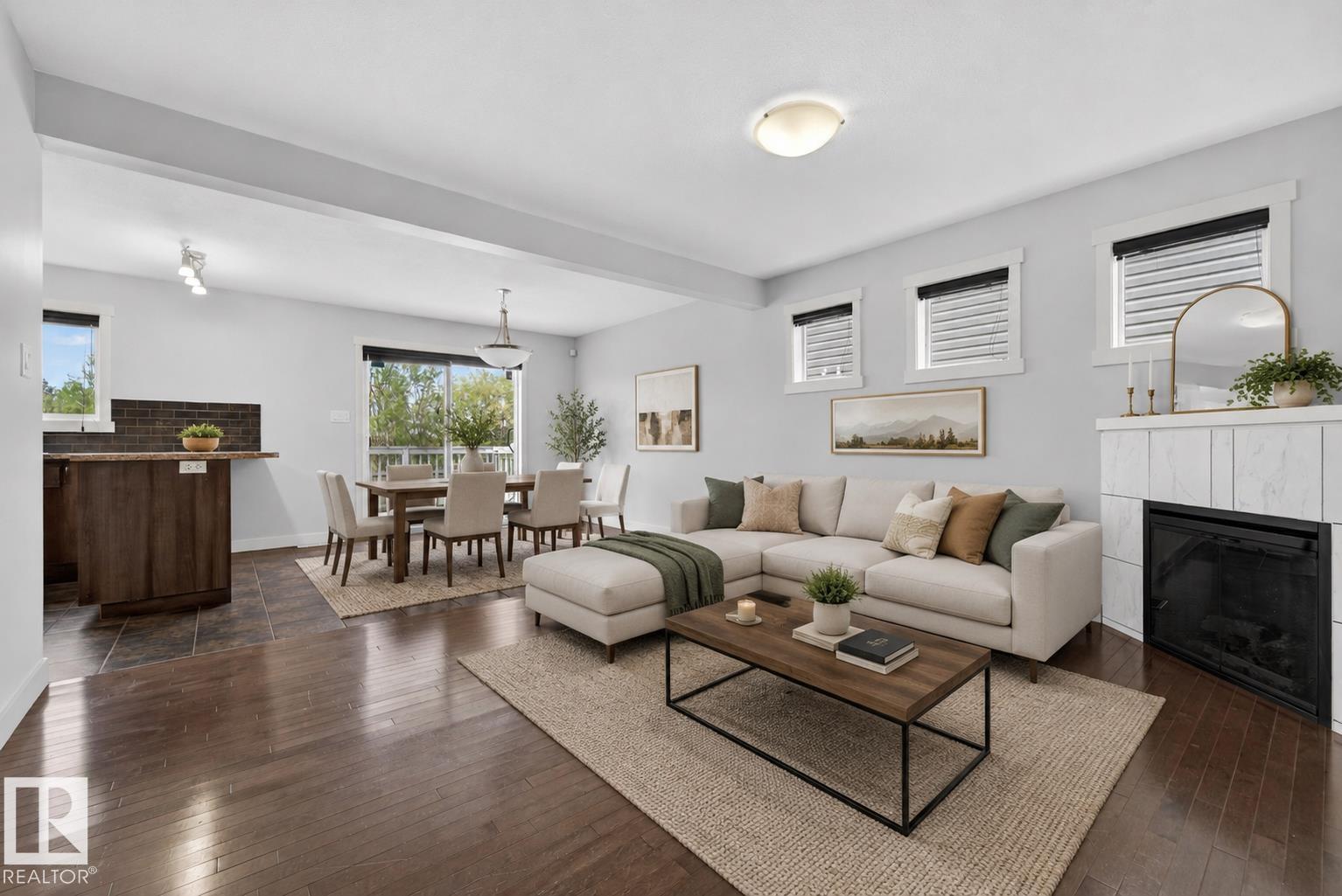 5244 1A AV SW - 5