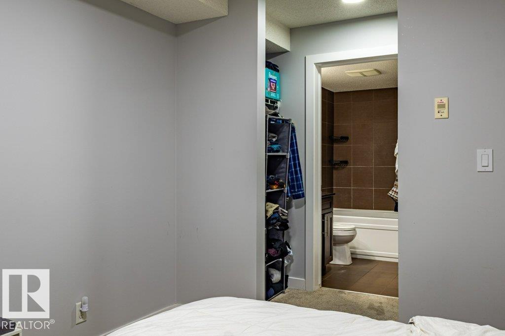 #306 11820 22 AV SW SW - 19