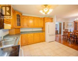 2pc Bathroom - 523 Indian Creek Road West, Chatham, ON N7M5J5 Photo 6