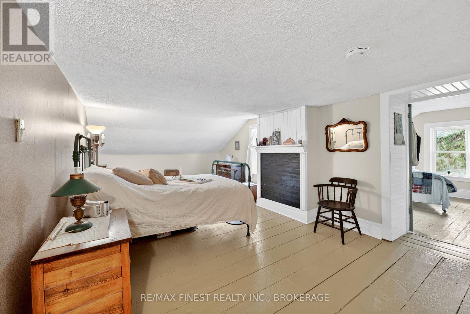 2173 SWITZERVILLE ROAD - 23