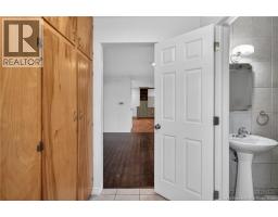 134 Waverley Street, photo 21