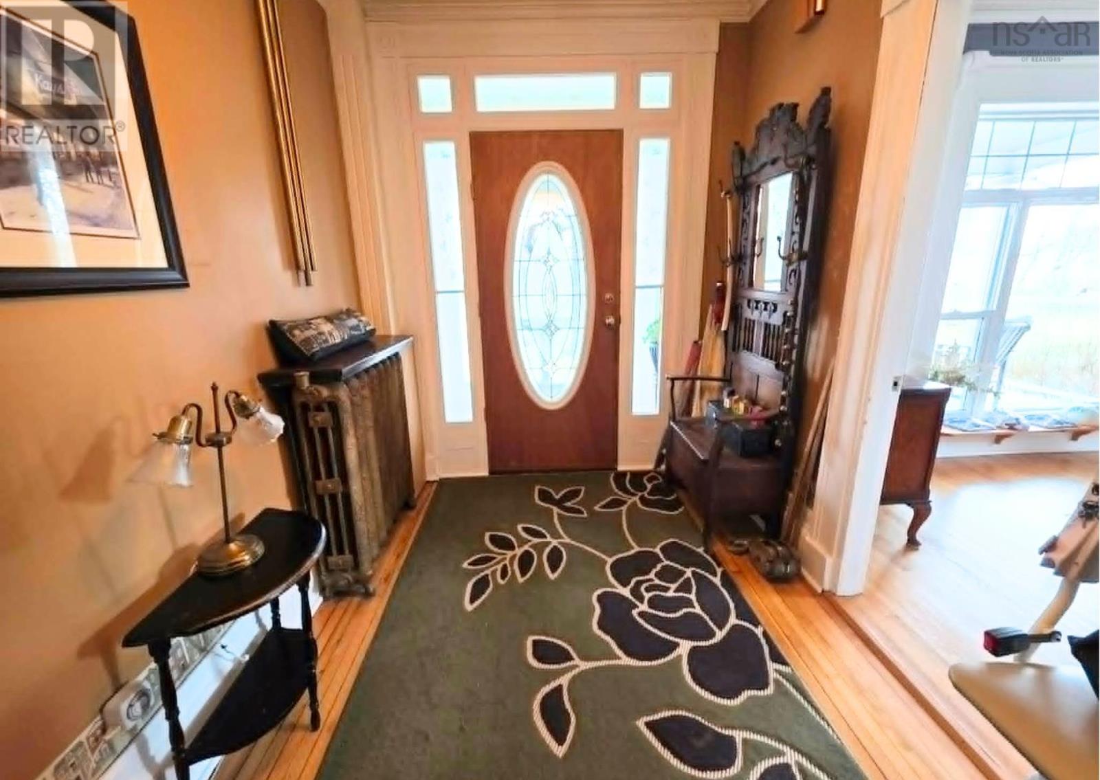 148 Crescent Street - 10