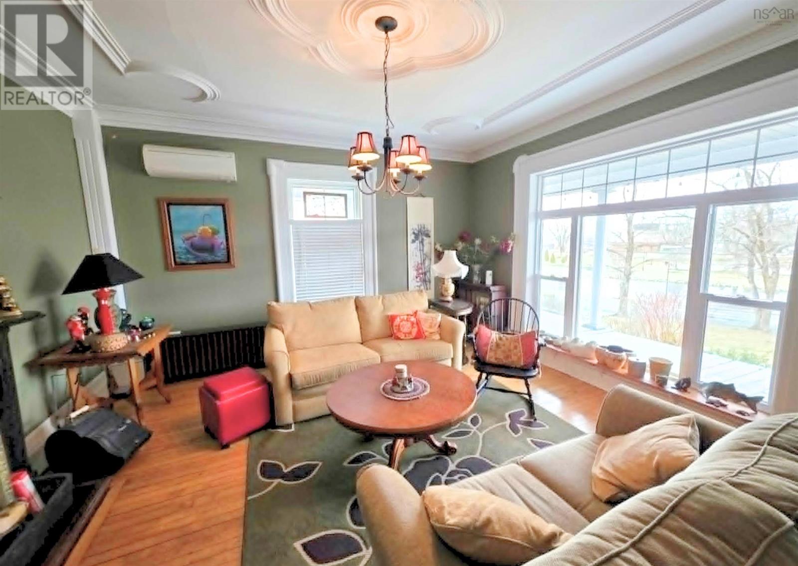 148 Crescent Street - 12