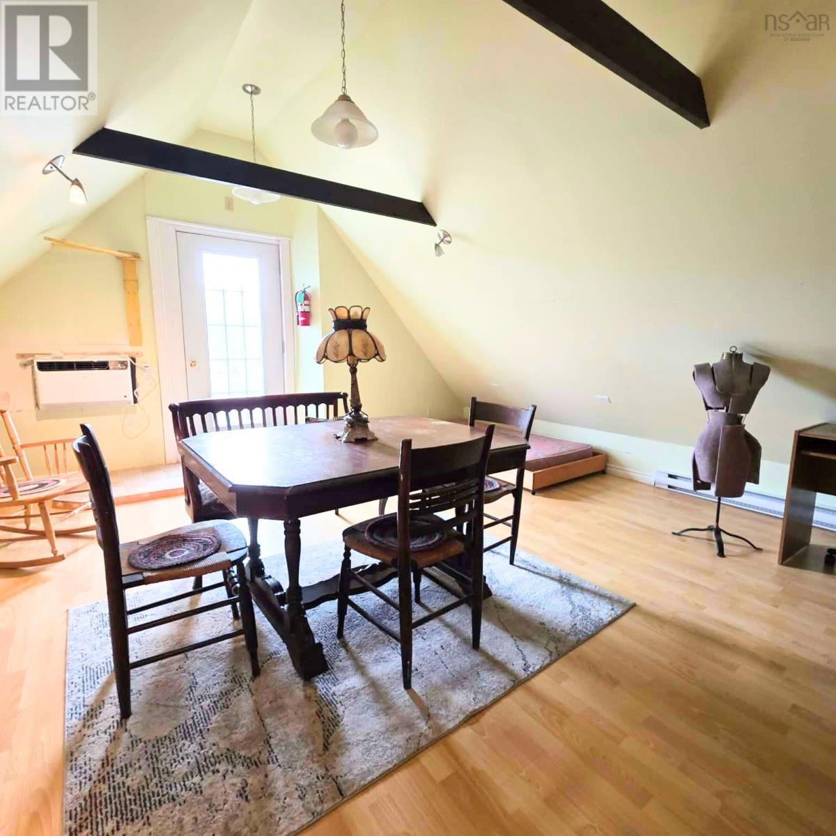 148 Crescent Street - 29
