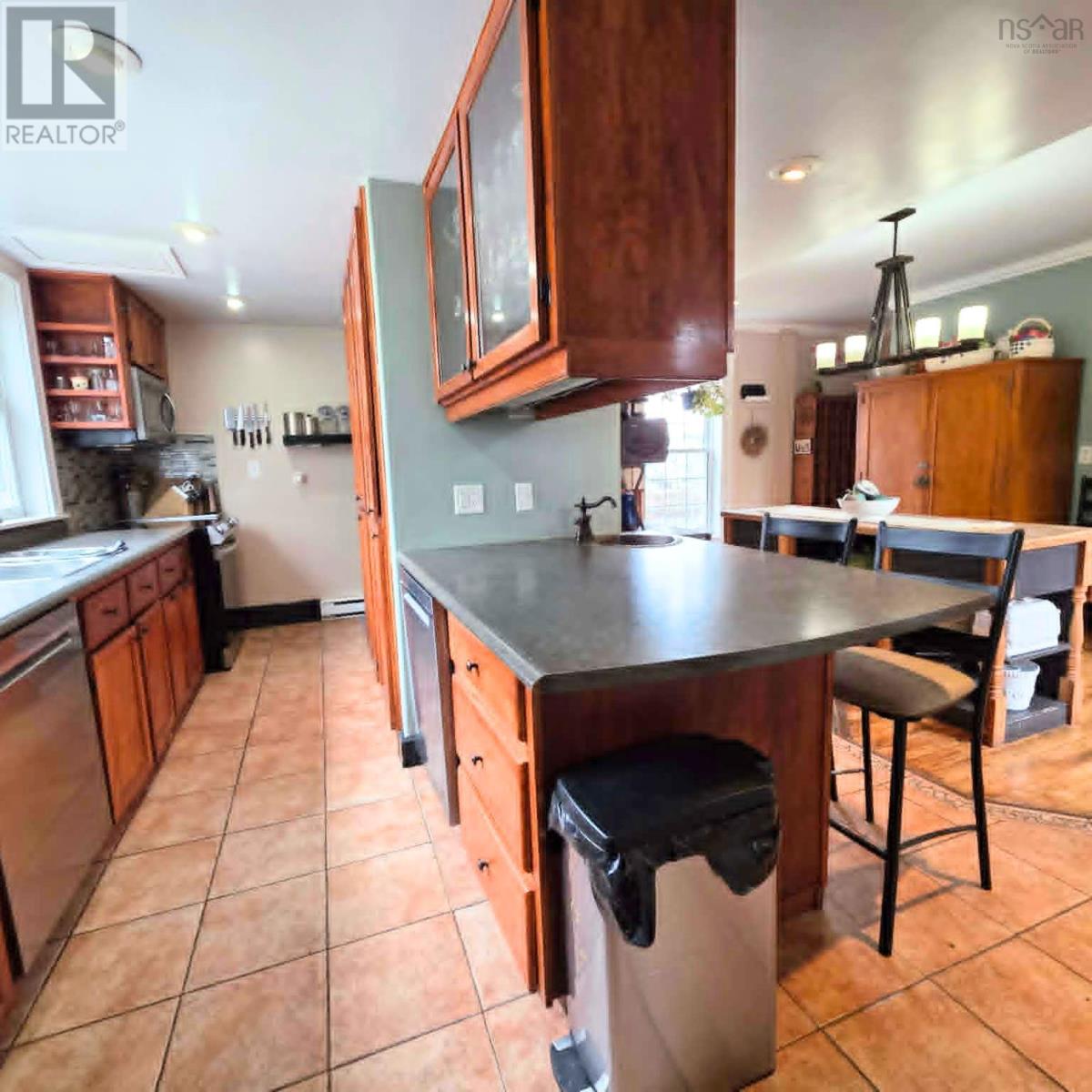 148 Crescent Street - 7