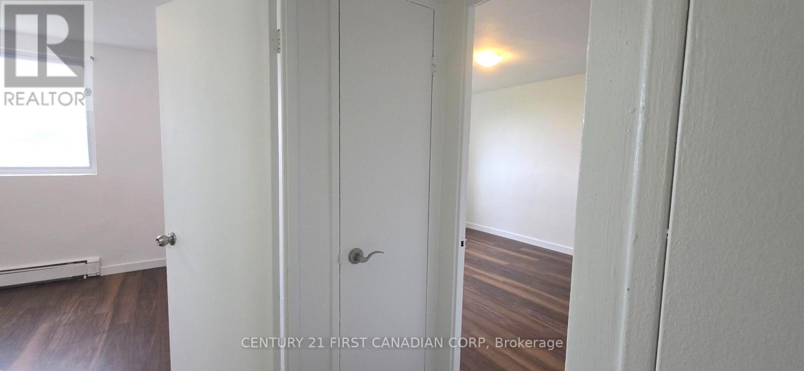 #302 573 MORNINGTON AVENUE - 16