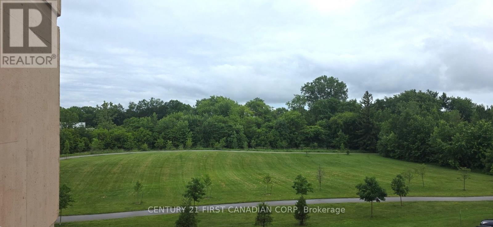 #302 573 MORNINGTON AVENUE - 24