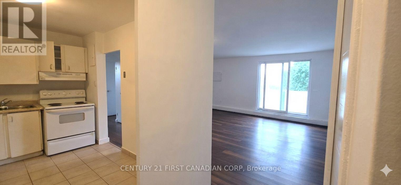 #302 573 MORNINGTON AVENUE - 6