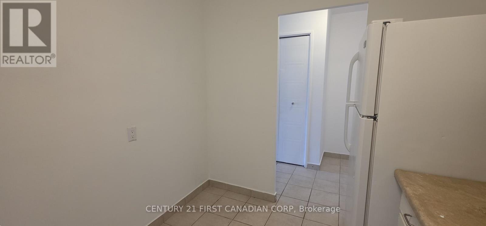 #302 573 MORNINGTON AVENUE - 9