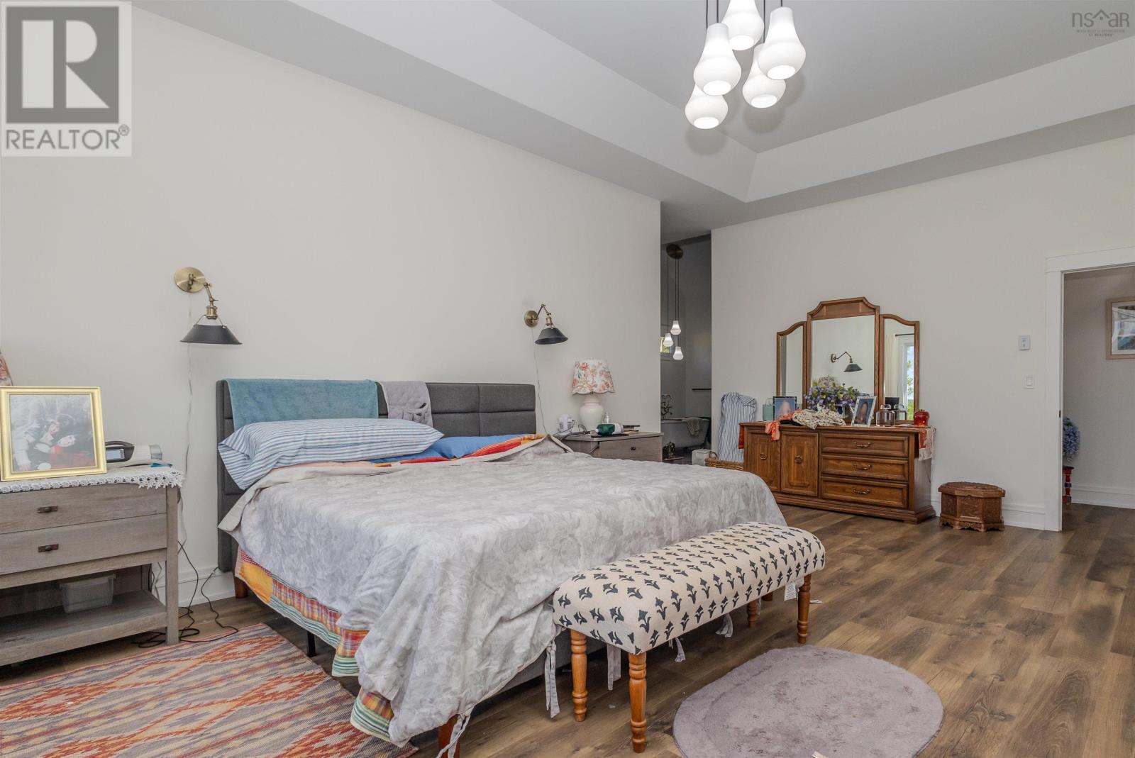 377 Shieling Drive - 22