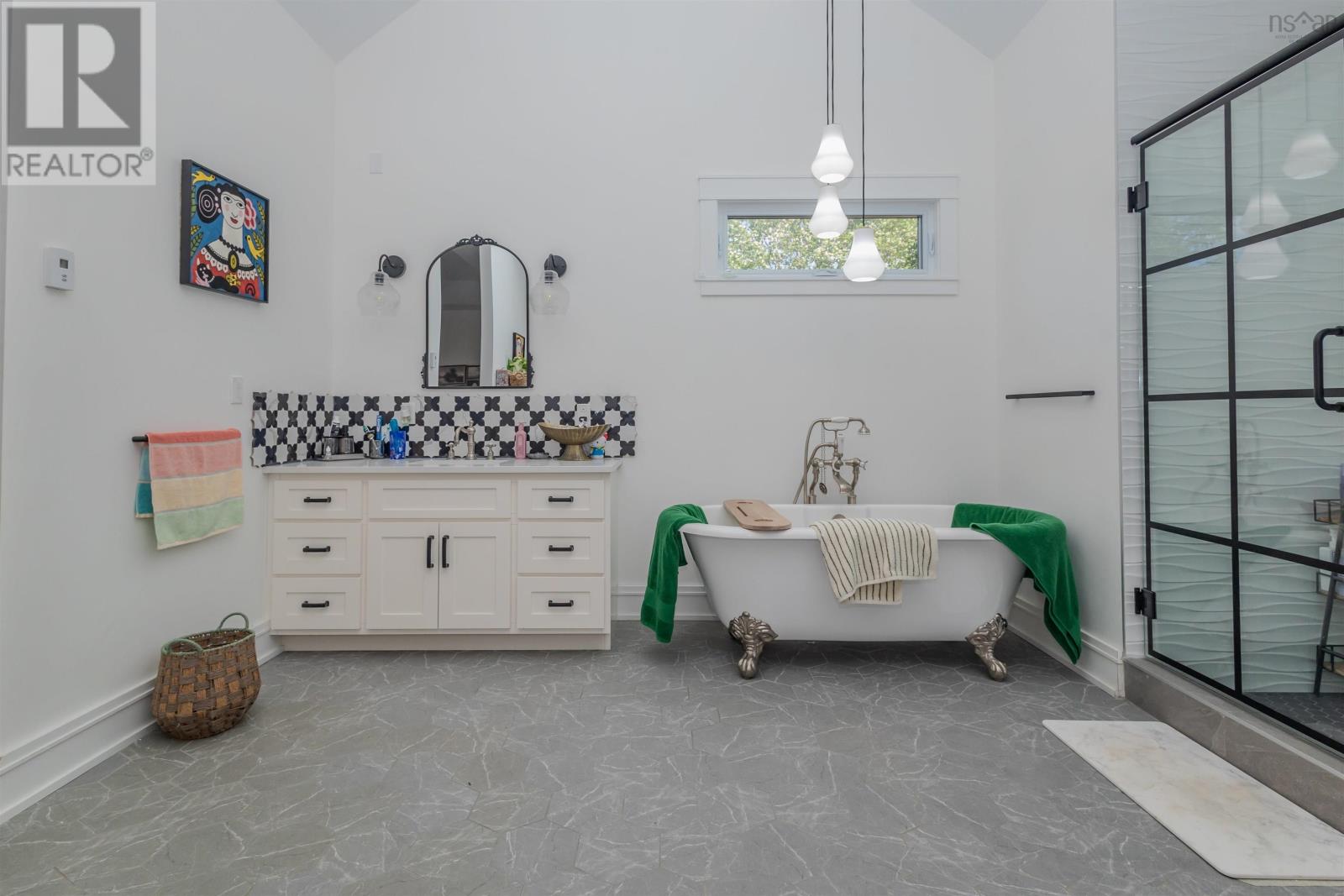 377 Shieling Drive - 24