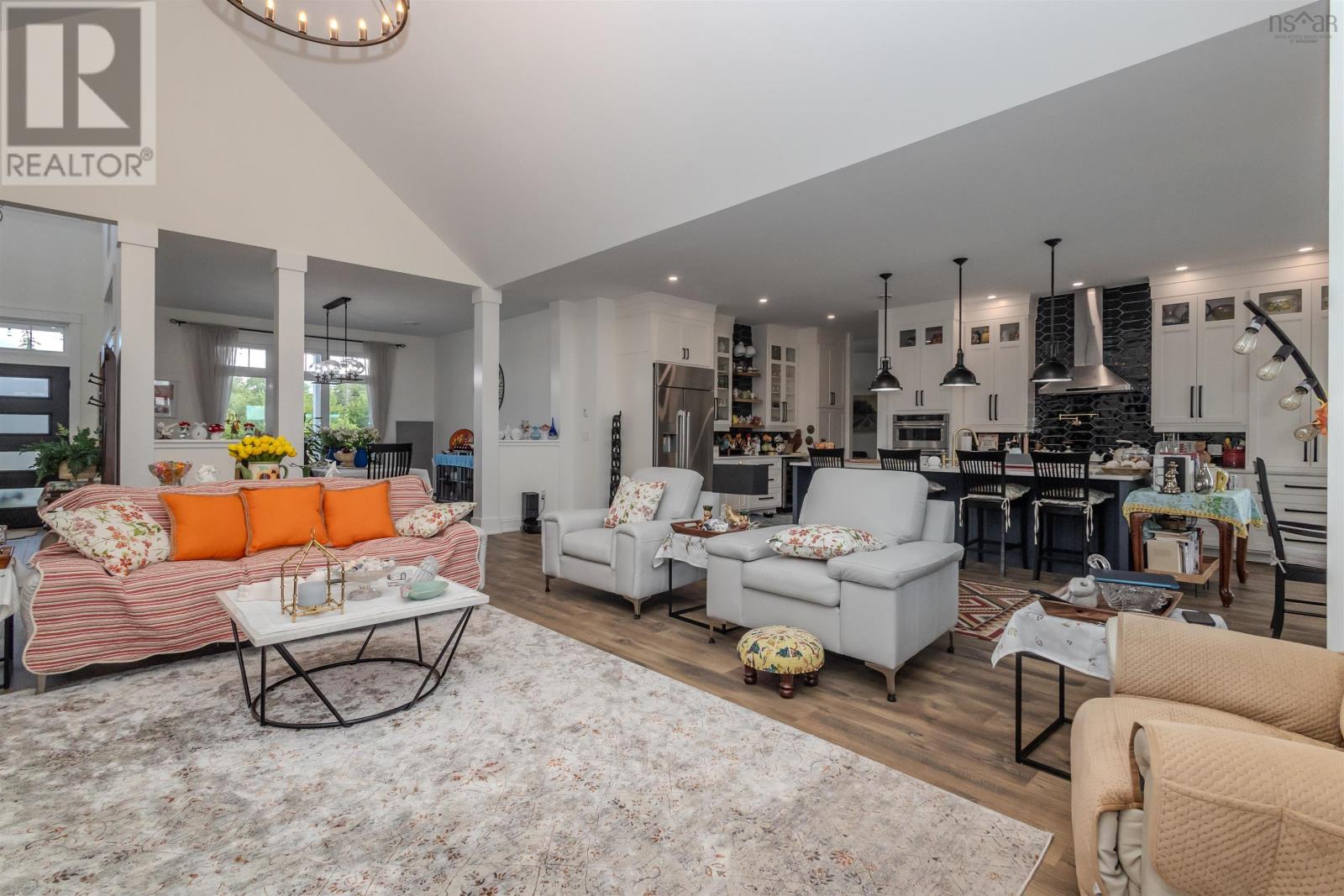 377 Shieling Drive - 34