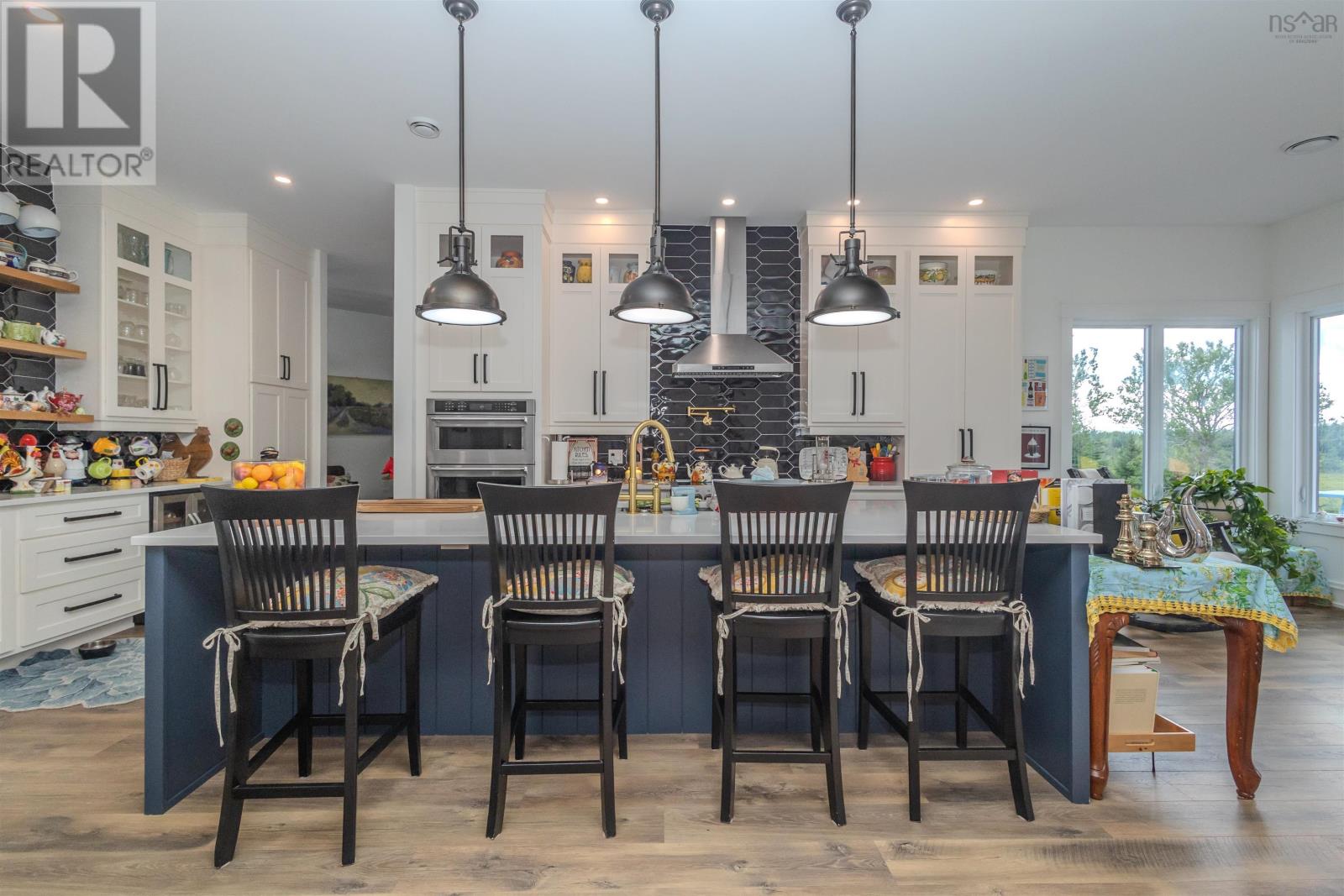 377 Shieling Drive - 36
