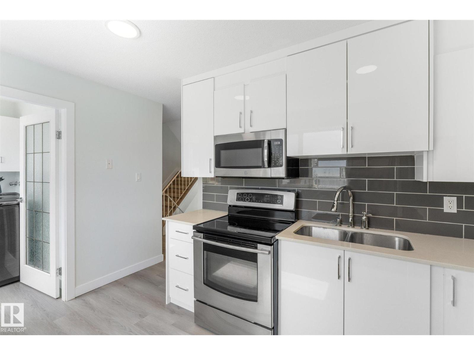 5212 146 AV NW — photo 18