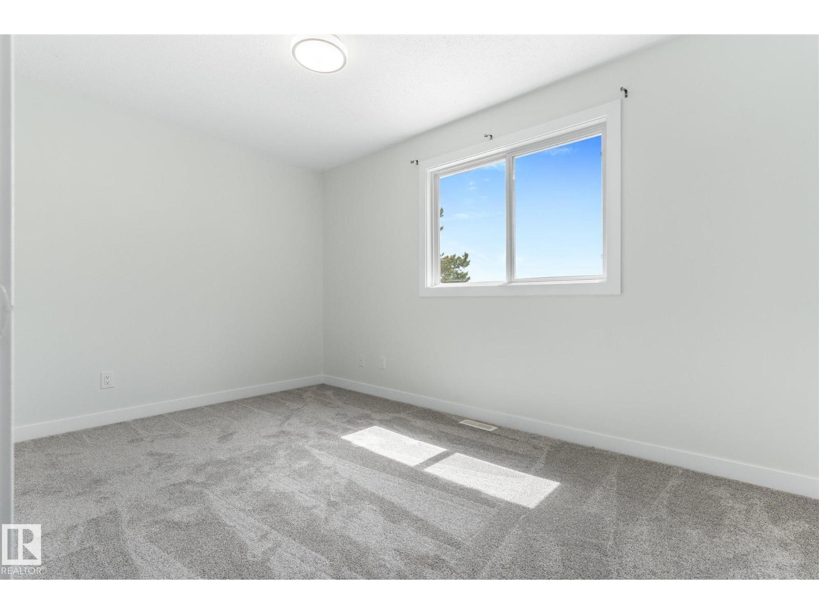 5212 146 AV NW — photo 24