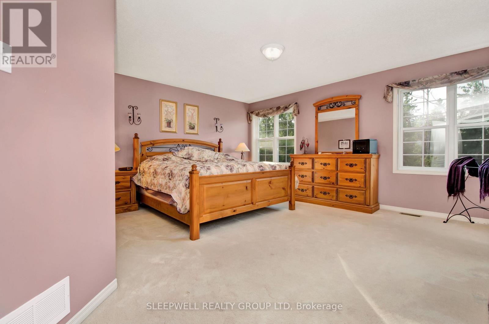 4 Bed, 4 Bath House for Rent in Ottawa – 53 MATTAWA CRESCENT, Ottawa – MLS# X13454368 - Image 15