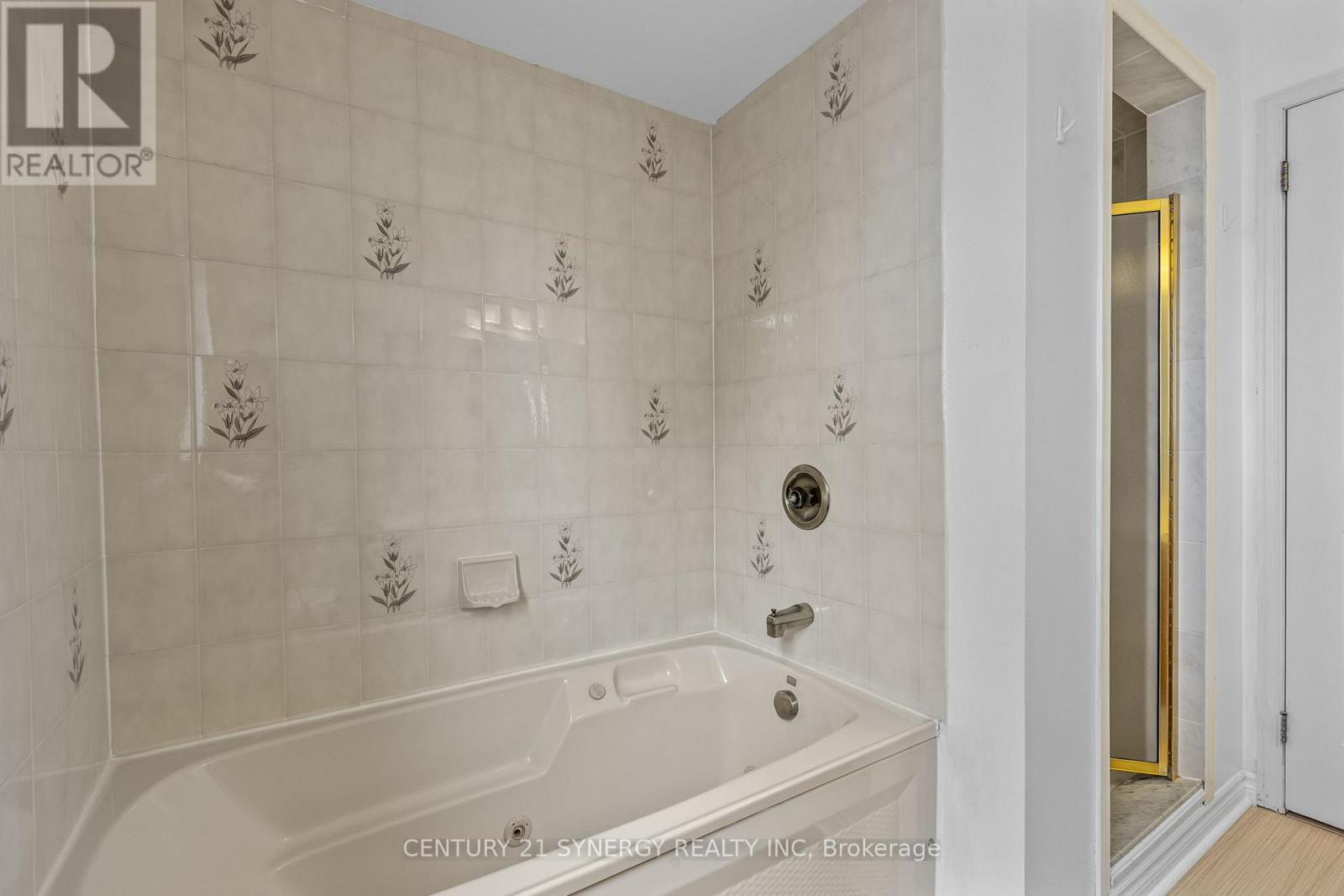 4 Bed, 3 Bath House for Sale in Ottawa – 6 FESSENDEN WAY, Ottawa – MLS# X13454444 - Image 38