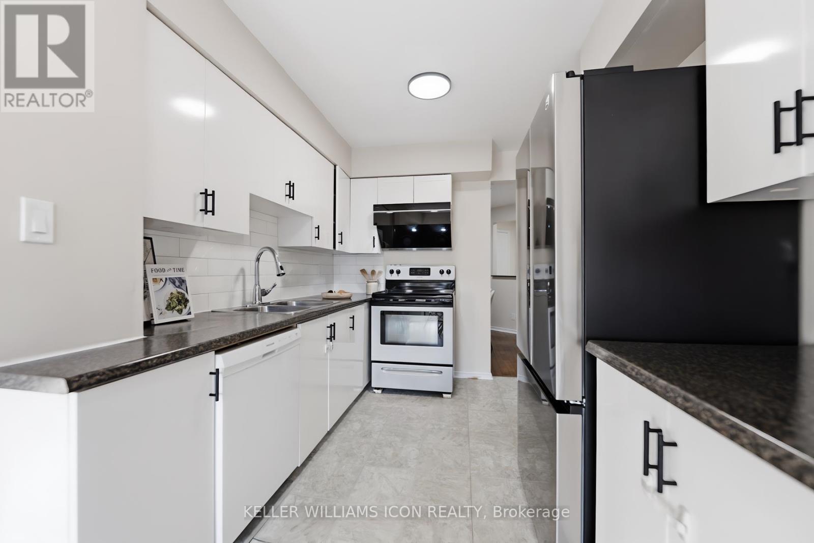 3 Bed, 4 Bath House for Sale in Ottawa – 25 ROBARTS CRESCENT, Ottawa – MLS# X13454450 - Image 21