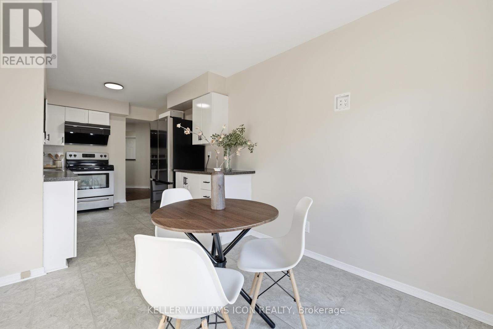 3 Bed, 4 Bath House for Sale in Ottawa – 25 ROBARTS CRESCENT, Ottawa – MLS# X13454450 - Image 25