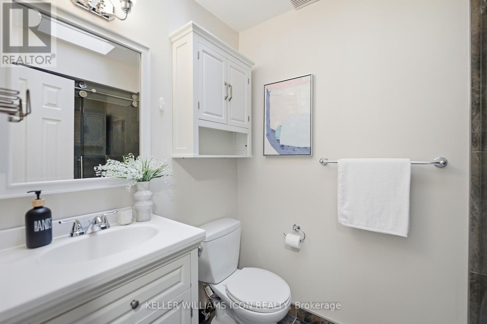 3 Bed, 4 Bath House for Sale in Ottawa – 25 ROBARTS CRESCENT, Ottawa – MLS# X13454450 - Image 38