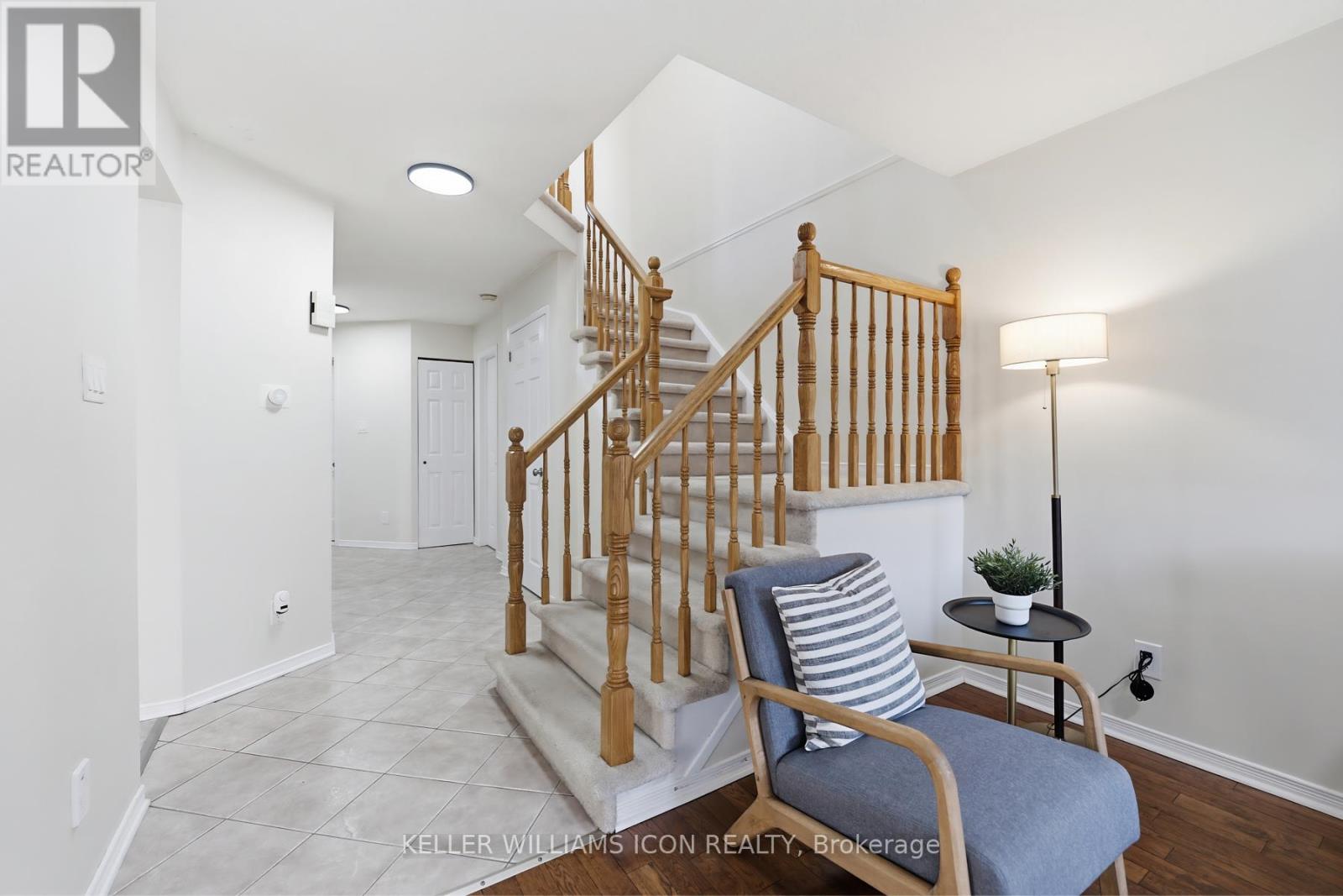 3 Bed, 4 Bath House for Sale in Ottawa – 25 ROBARTS CRESCENT, Ottawa – MLS# X13454450 - Image 7