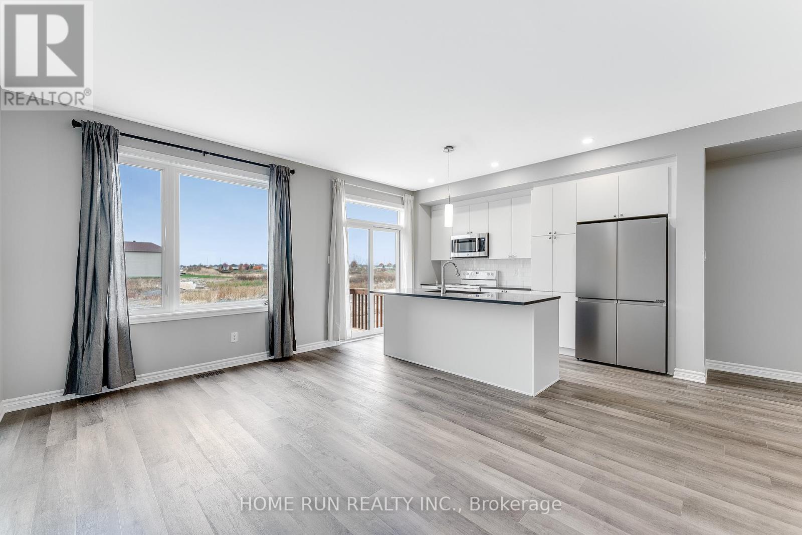3 Bed, 3 Bath House for Rent in Ottawa – 503 MONTJAY STREET, Ottawa – MLS# X13454464 - Image 9