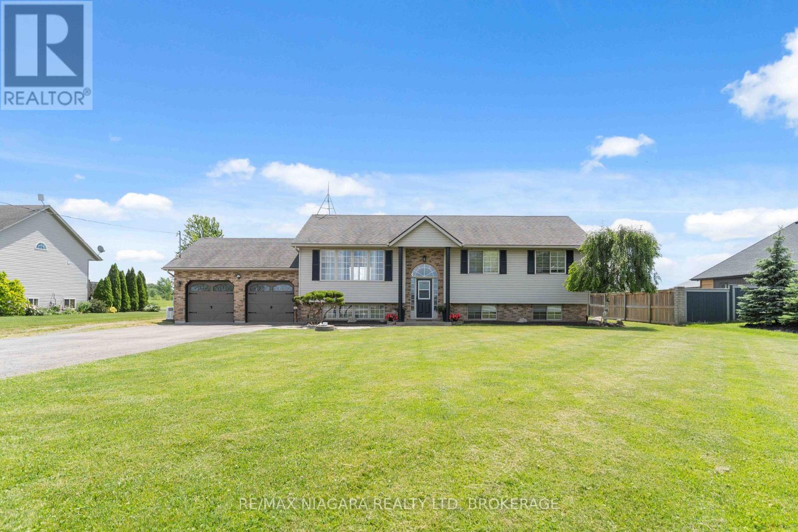 661 CARL ROAD - 1