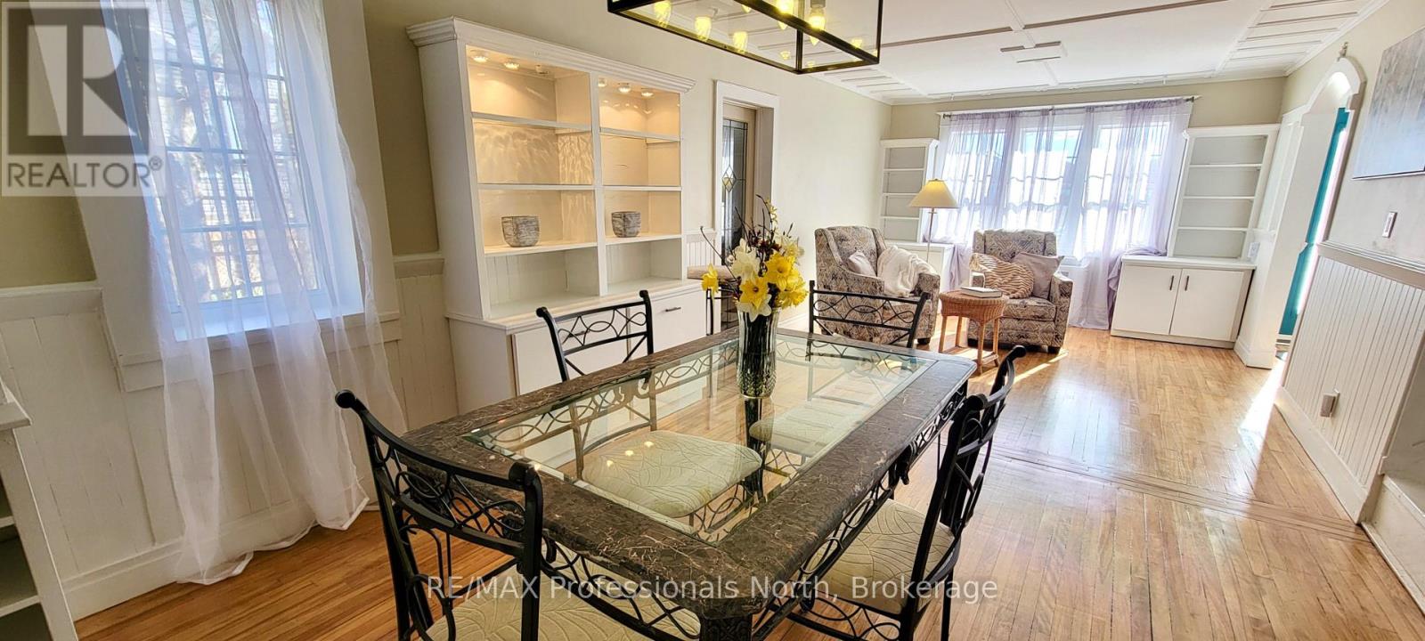 18 ST. GERMAINE STREET - 11