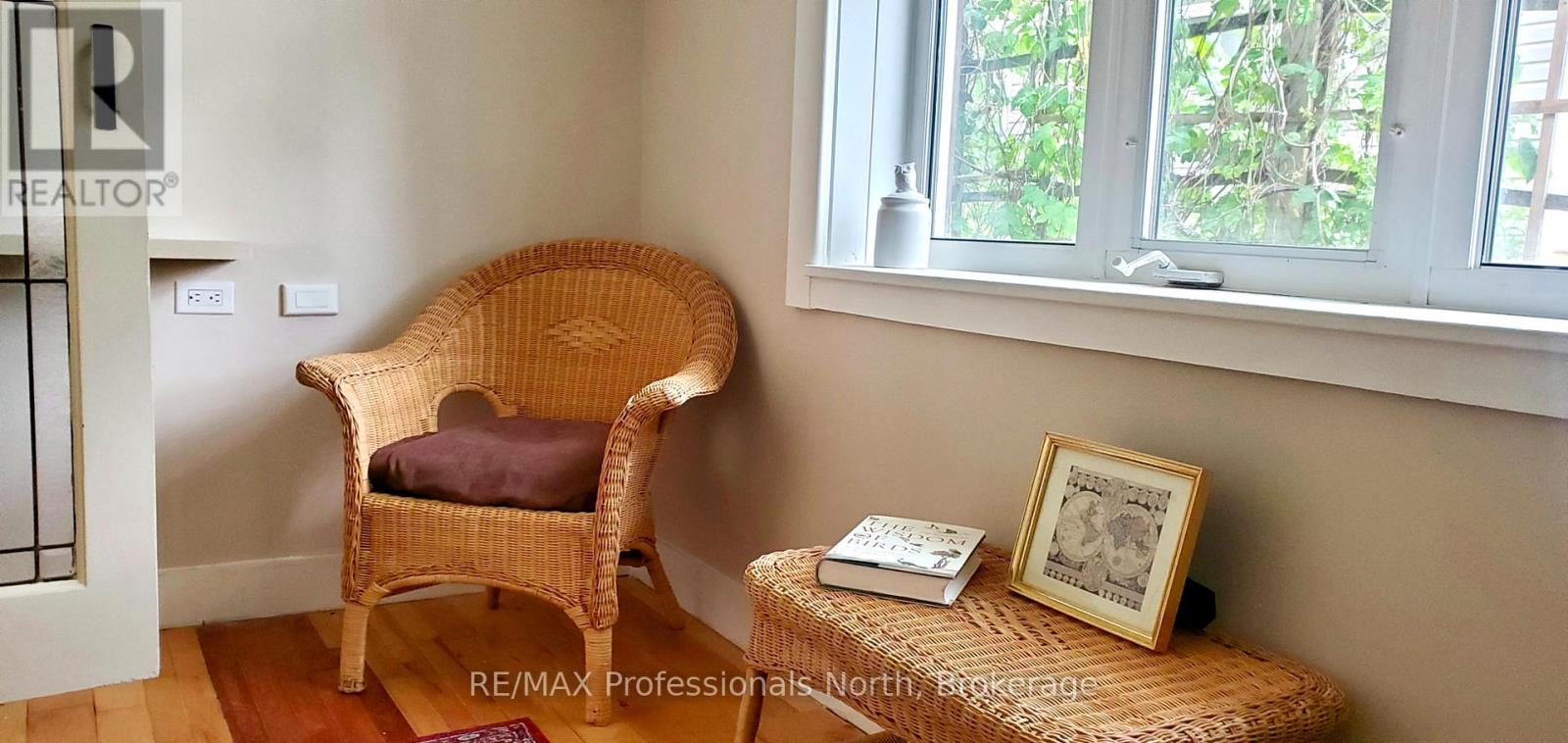 18 ST. GERMAINE STREET - 12