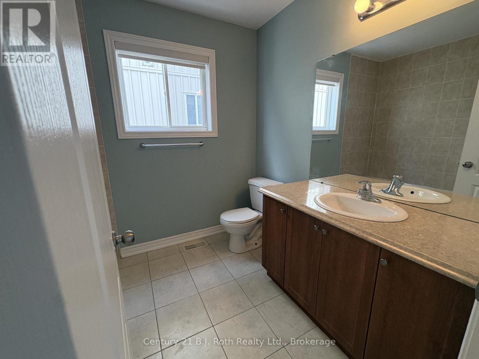 34 PEARL DRIVE - 28